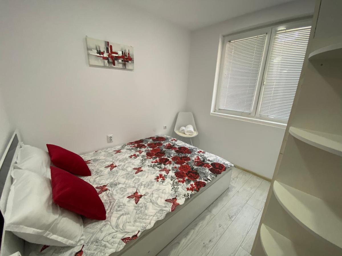 Simona Apartment Burgas City Exterior foto